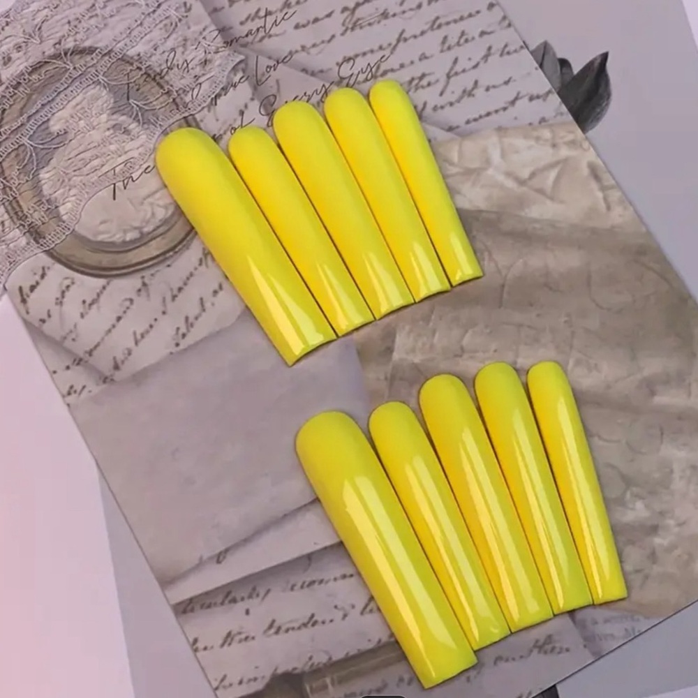 10Pc Acrylic Pressure On Nails with 3D Coffin Shape